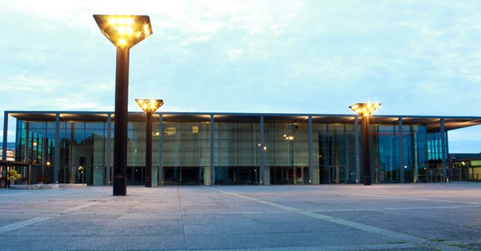 Rheingoldhalle in Mainz. Foto: AdobeStock_Alexander Ewert