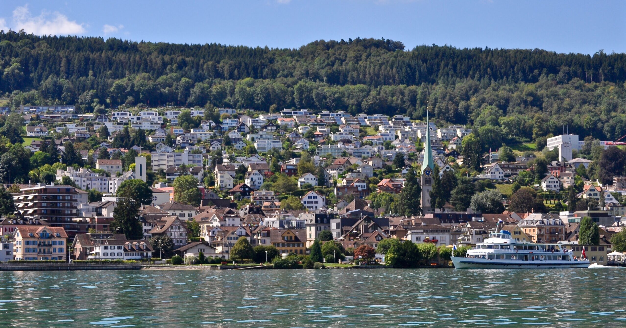 Studie-Boom-bei-Wohnimmobilien-trifft-Regulierungsbremse